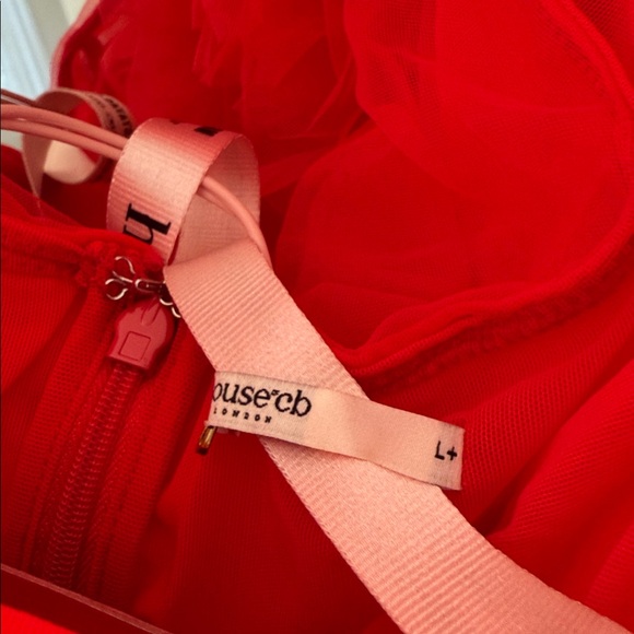 House of CB NOELLE Scarlet Ruffle Sleeve Dress NWT Size L+ - Picture 8 of 11